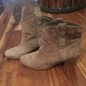 Vince Camuto suede boots.